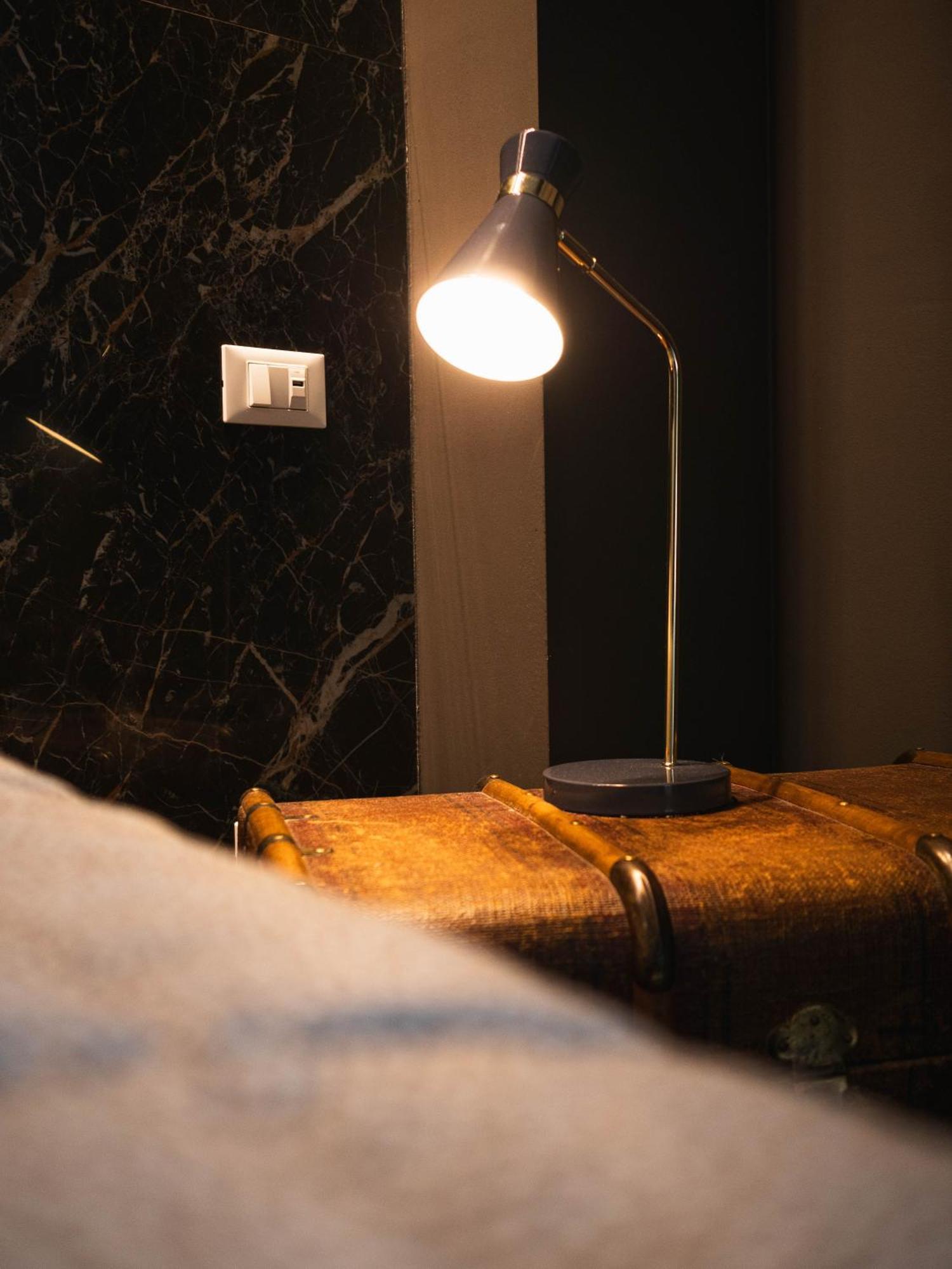 Palazzo Gozzi Bed & Beauty Bed and Breakfast Parma Buitenkant foto